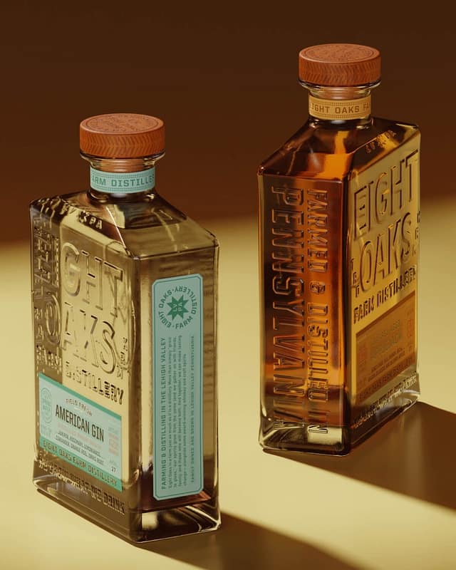 eight oaks thumbnail two bottles